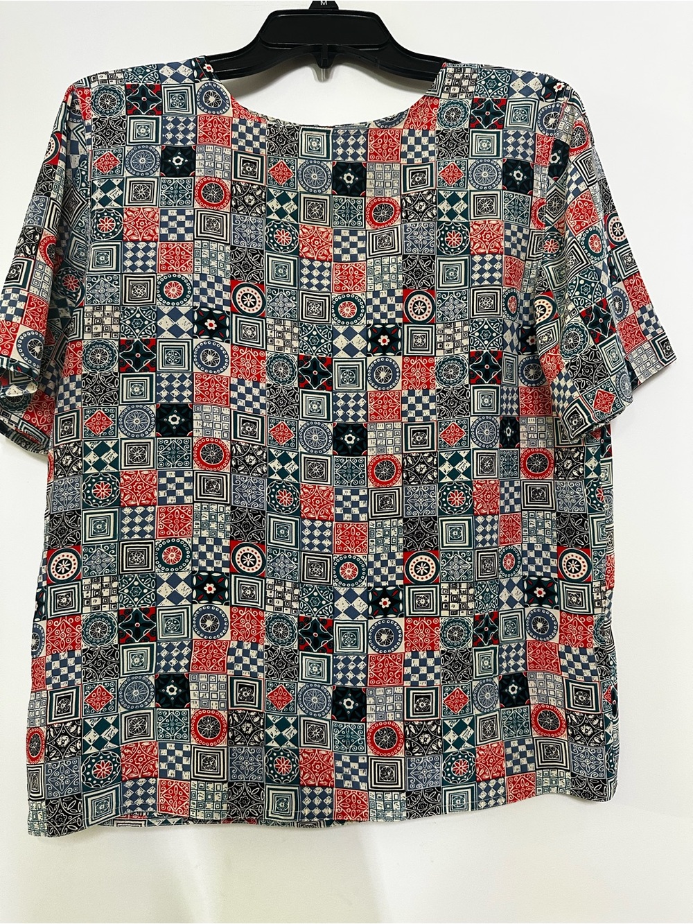 TESS Short-Sleeve Geometric Patchwork Shirt - Red, Blue, Black 100% silk